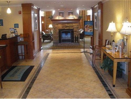 Отель Staybridge Suites Raleigh-Durham Airport-Morrisville