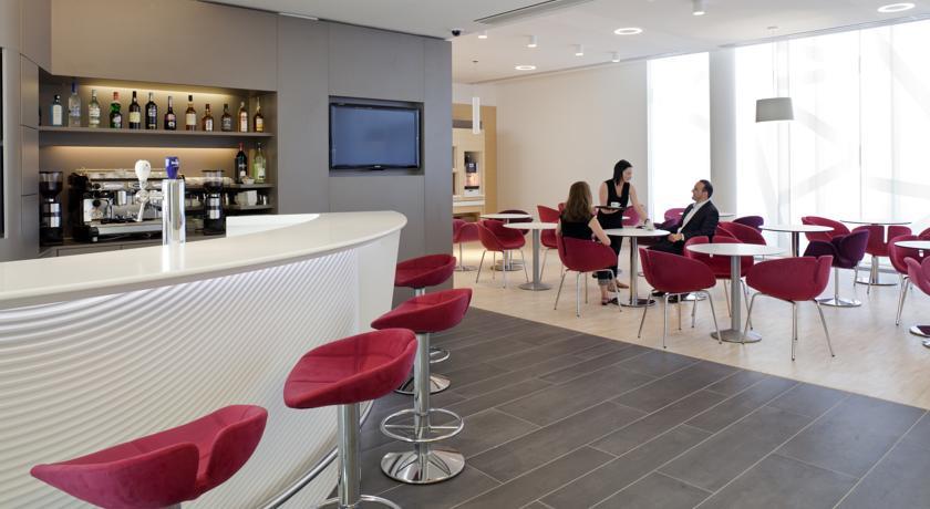 Отель Suite Novotel Luxembourg