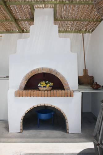 Sunrock Apartments