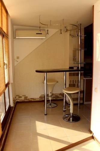 Апартаменты Apartment Mir Kvartir Mikrorayon 14 Dom 22