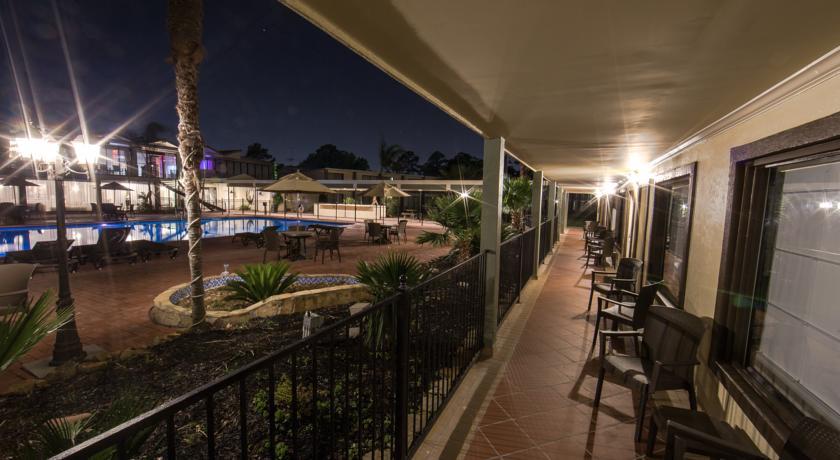 Отель Ramada Houston Iah Airport West