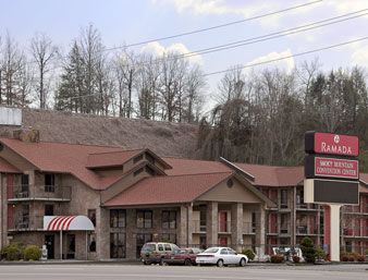 Отель Ramada Pigeon Forge - Parkway