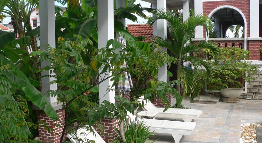 Отель Southern Hotel & Villa