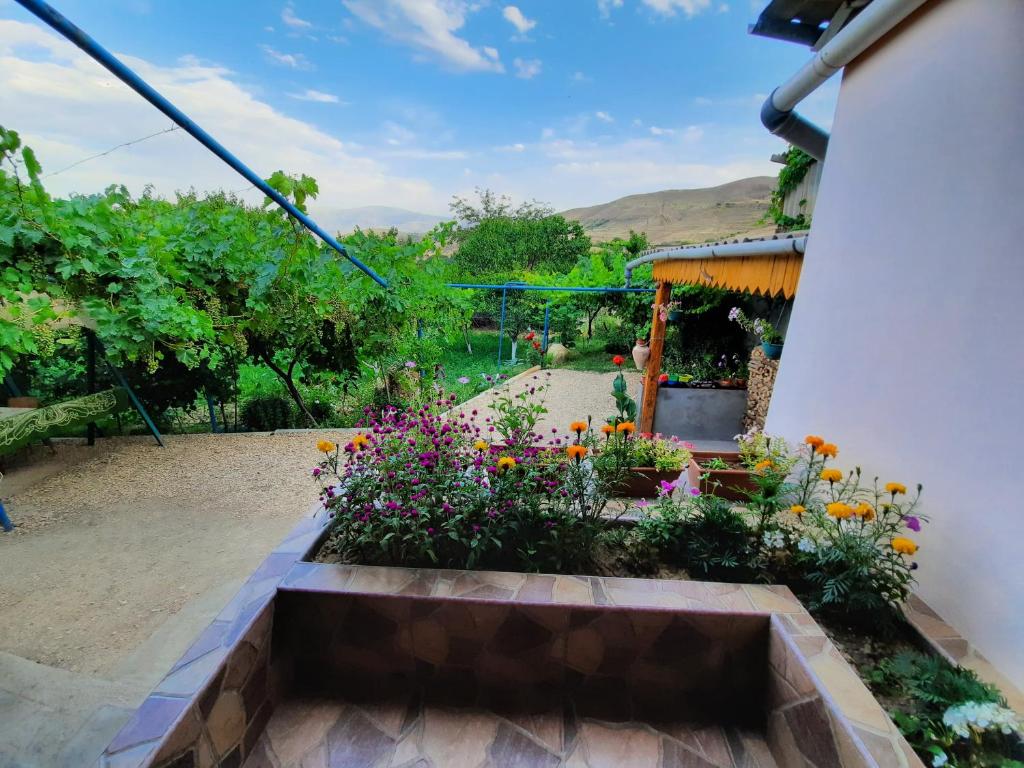 Гостевой дом Guest House Ararathyuratun