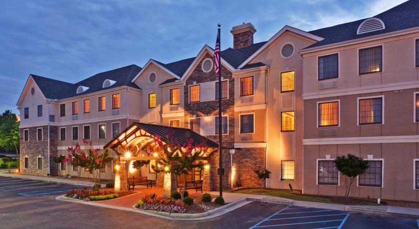 Отель Staybridge Suites Jackson