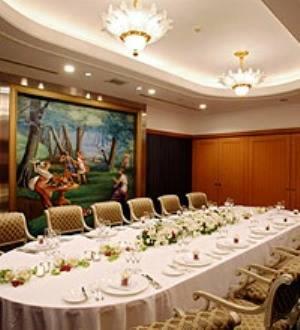 Отель Takakura Hotel Fukuoka