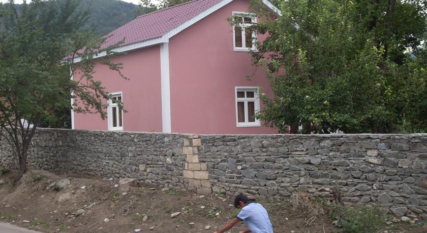 Апартаменты Yahsar Holiday Home
