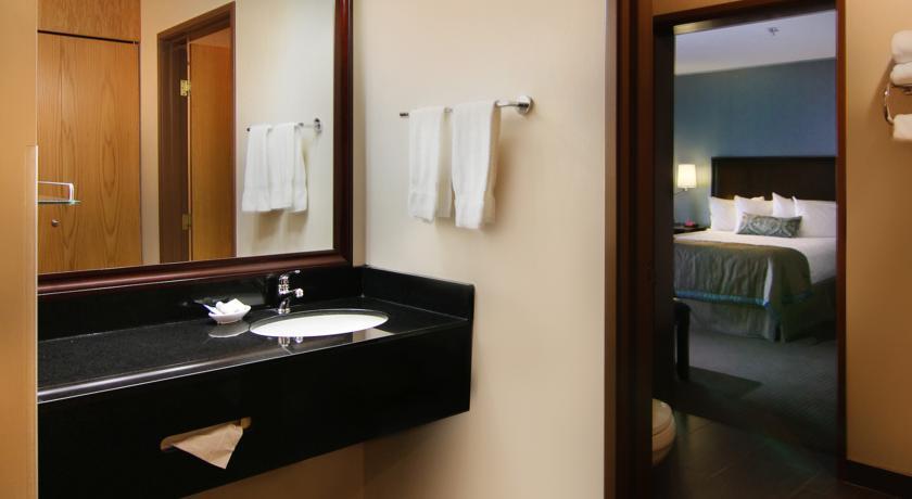 Отель Travelodge at the Convention Center-Spokane
