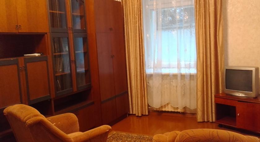 Apartment Komsomolskaya 30