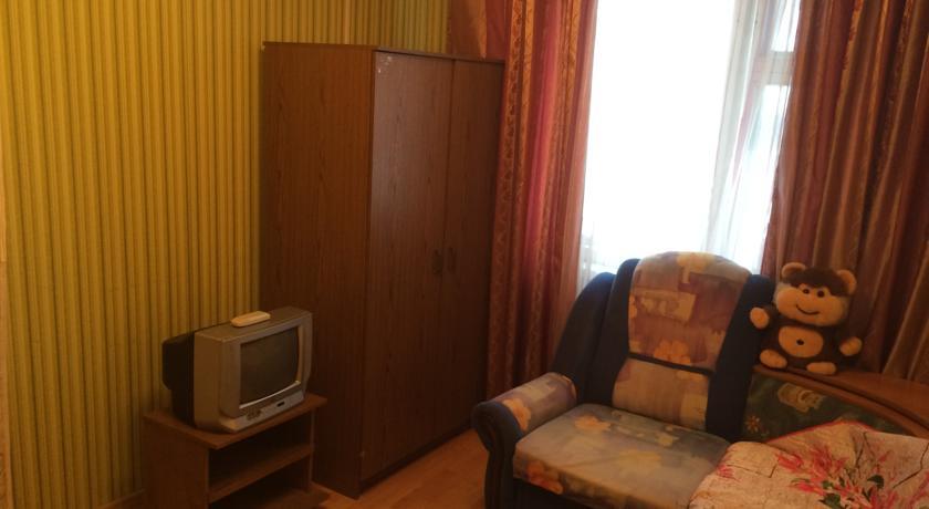 Броднева 23