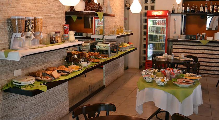 Отель Hotel Eco Atlântico