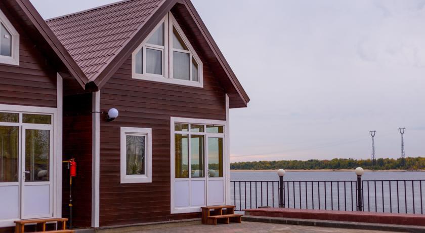 Гостиница Загородный Клуб Атмосфера