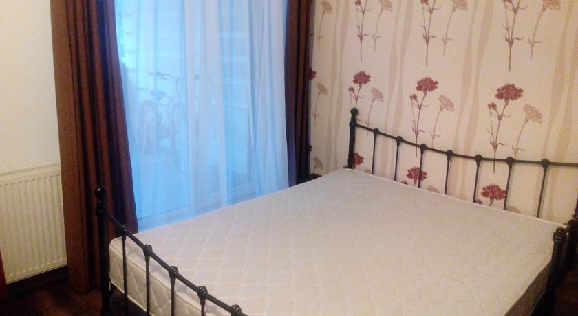 Apartment On Tsakadze 1