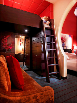 Festive Hotel