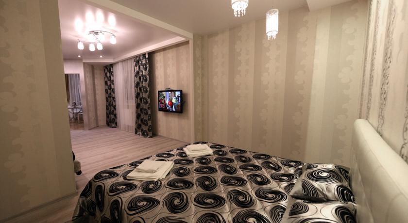 Apartment Kosmonavtov 40