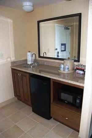 Отель Hampton Inn Plattsburgh