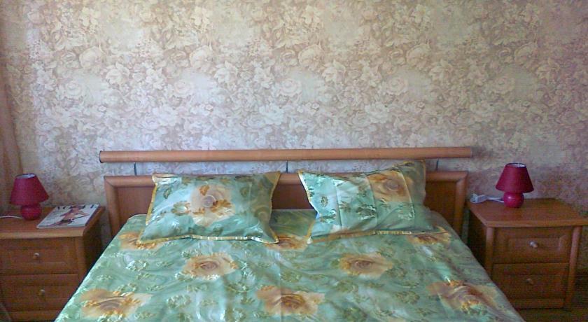 Апартаменты Apartment On Olesia Honchara 7
