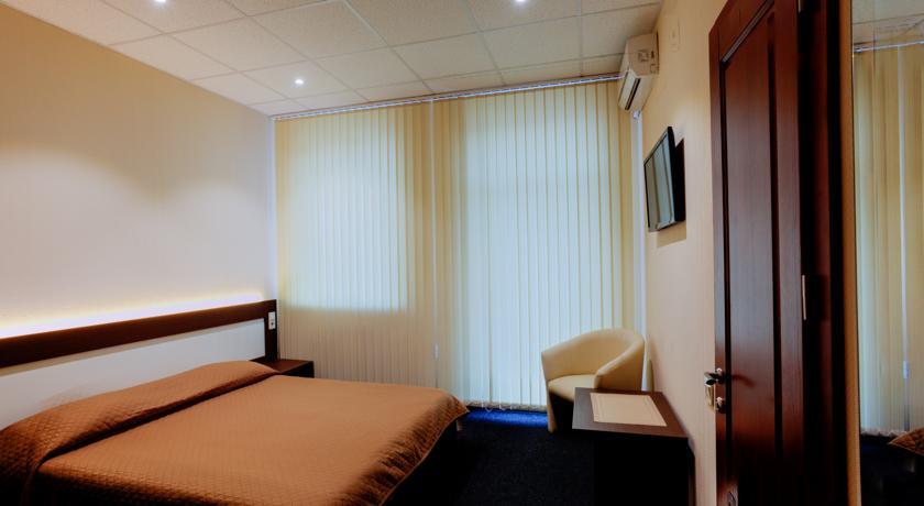 Гостиница Comfort Hotel & Hostel