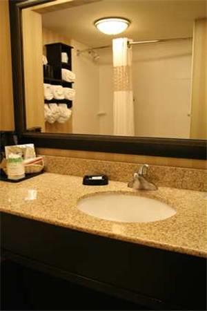 Отель Hampton Inn Pensacola-Airport