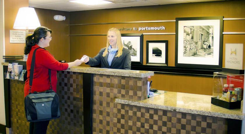 Отель Hampton Inn Portsmouth