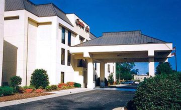 Отель Hampton Inn Sanford