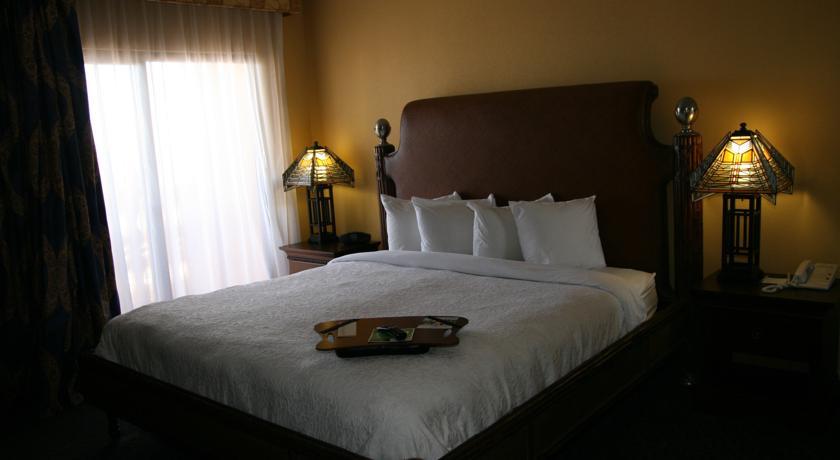 Отель Hampton Inn & Suites St. Augustine-Vilano Beach