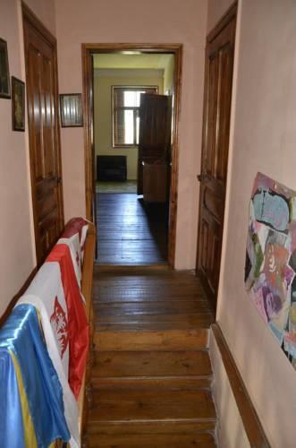 Гостевой дом Kazbegi Guesthouse Lela