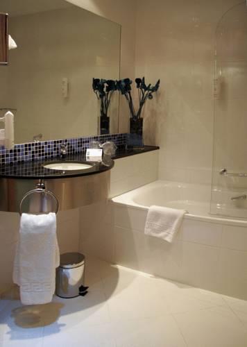Отель Holiday Inn Express Bilbao