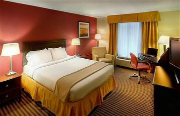 Отель Holiday Inn Express Charleston Us Hwy 17 & I-526