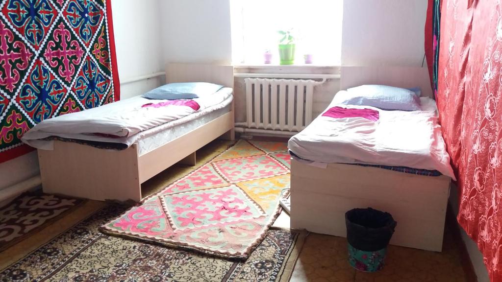 Хостел Happy Hostel