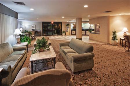 Отель Holiday Inn Norman