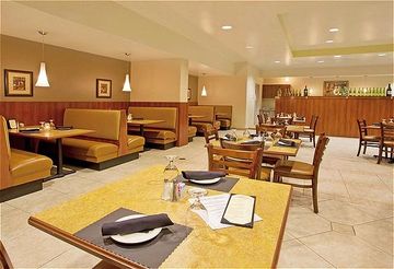 Отель Holiday Inn Toledo-Maumee (I-80/90)