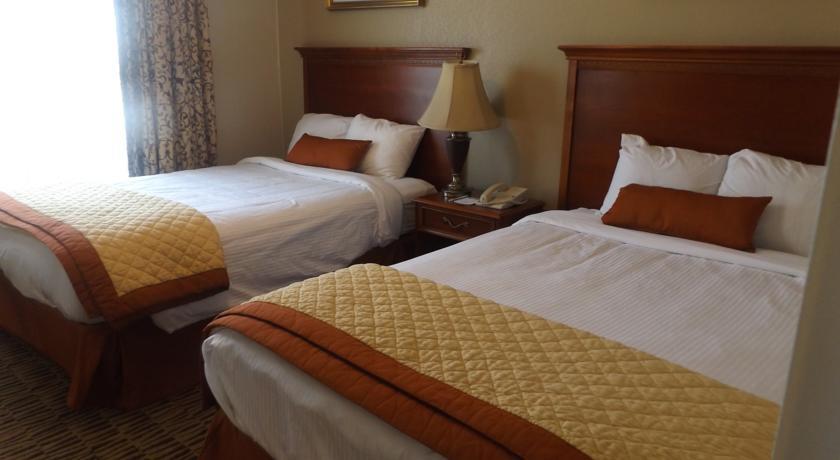 Отель Hawthorn Suites by Wyndham Omaha