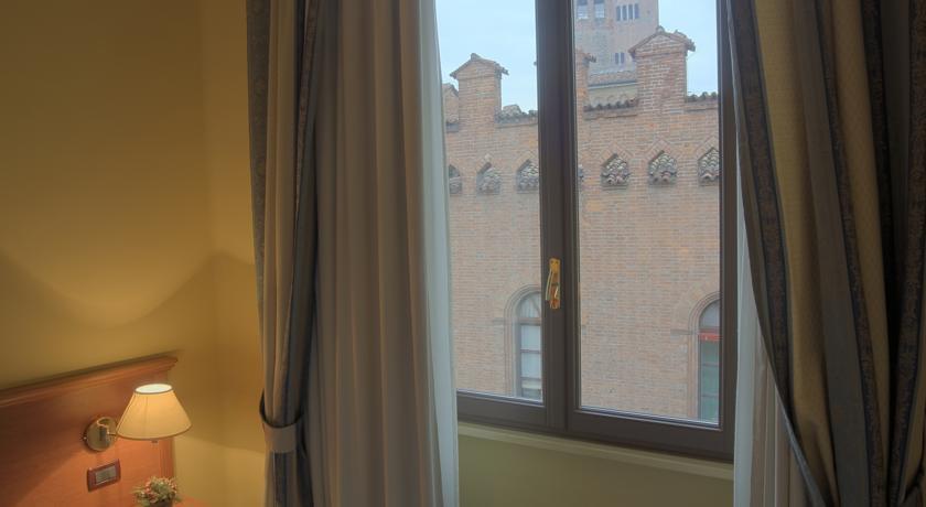 Отель Cremona Hotels Impero