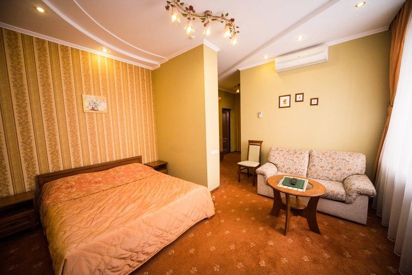 Гостиница Hotel Status