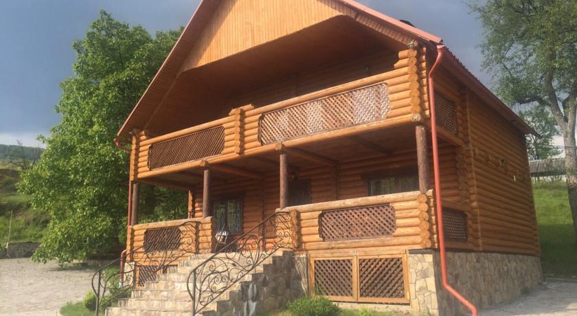 Гостиница House in mountains