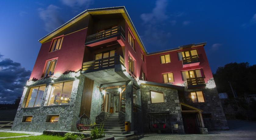 Hotel Red House
