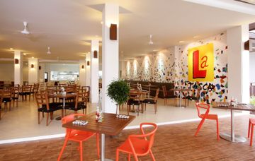 Отель Sunwing Resort