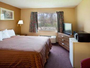 Отель Travelodge Athens Downtown