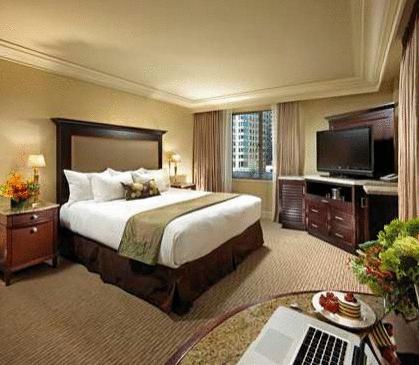 Отель Hilton Checkers Los Angeles