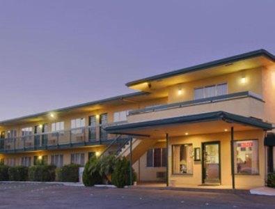 Отель Yuma 4Th Ave. Travelodge