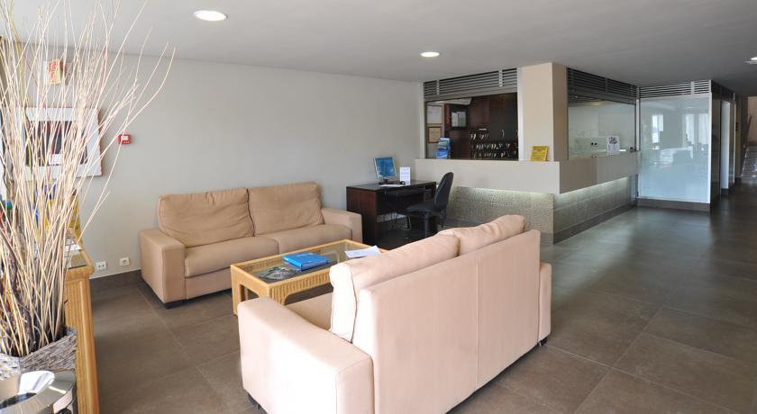 Апартаменты Apartamentos Rocamar