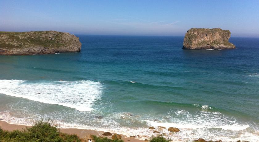 Отель Las Rocas