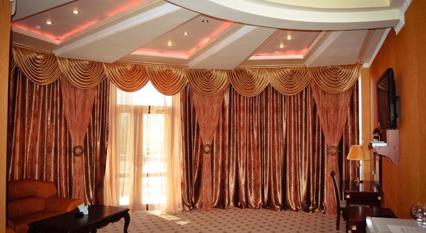 Гостиница Hotel Tien-Shan