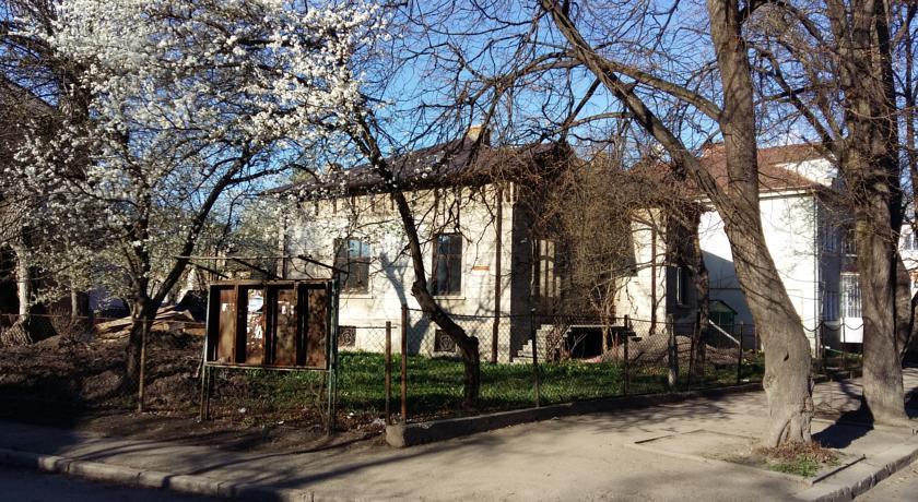 Хостел Hostel MIF