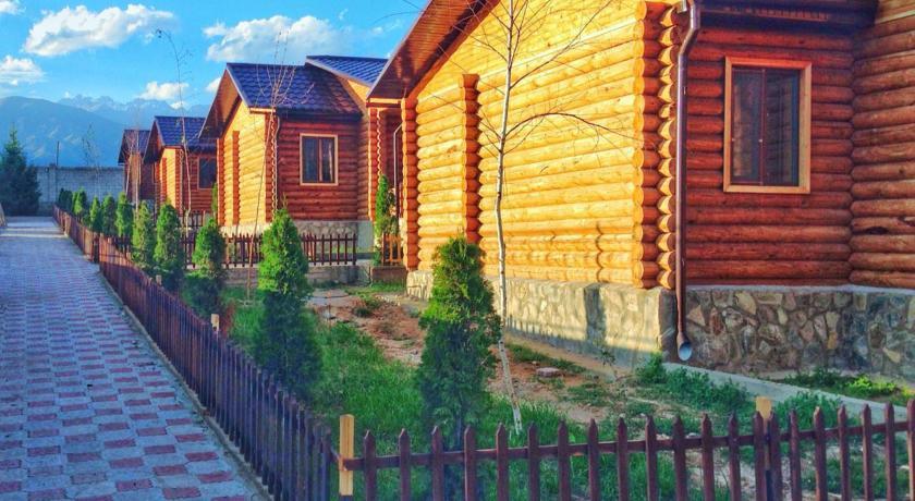 Апартаменты Astoria Village Issyk Kul