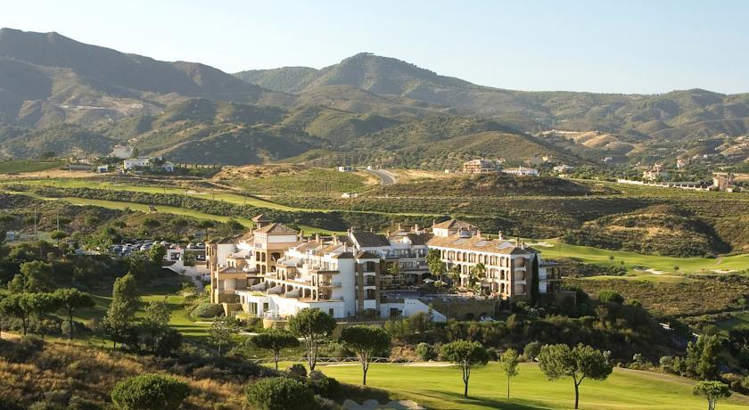 Отель La Cala Resort