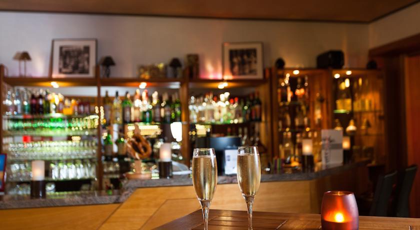 Отель Best Western Hotel Le Schoenenbourg