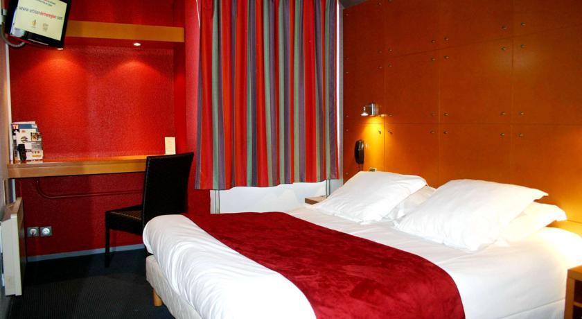 Отель Comfort Hôtel Lille Roubaix
