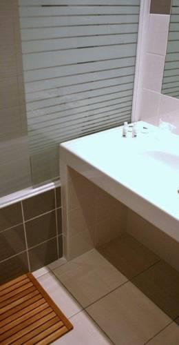 Отель Kyriad Hotel Angoulême Nord